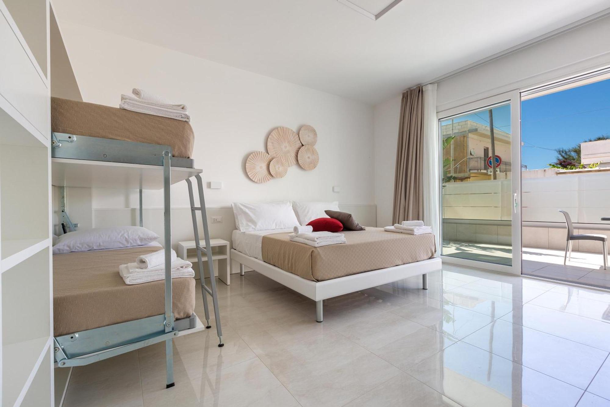 Stella Del Mare Residence Torre Pali Bilik gambar